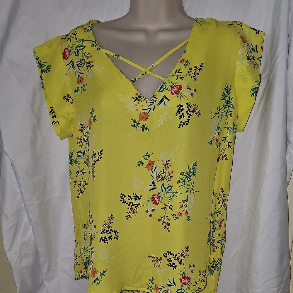 Lily White Yellow Floral Blouse